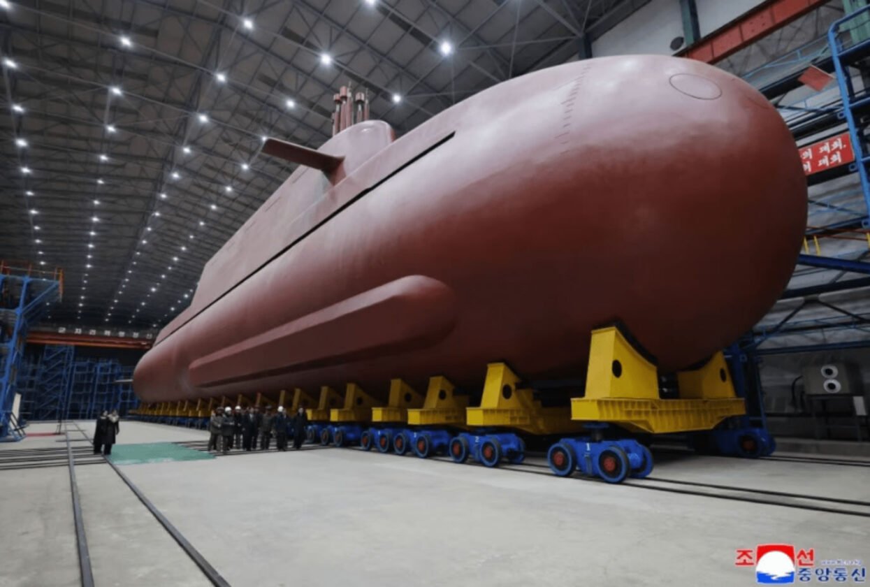 Kim Jong-un usa guerra no Irã para blindar arsenal nuclear Kim Jong-un usa guerra no Irã para blindar arsenal nuclear