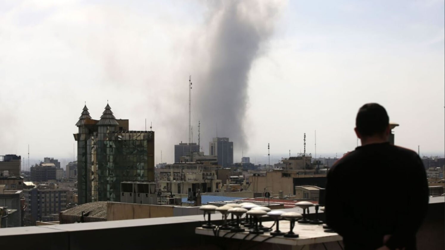 Irã rejeita cessar-fogo e ignora proposta de Donald Trump