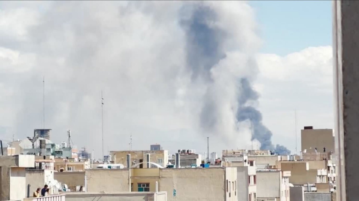 Guerra Nuclear: Israel ataca instalações atômicas e industriais do Irã