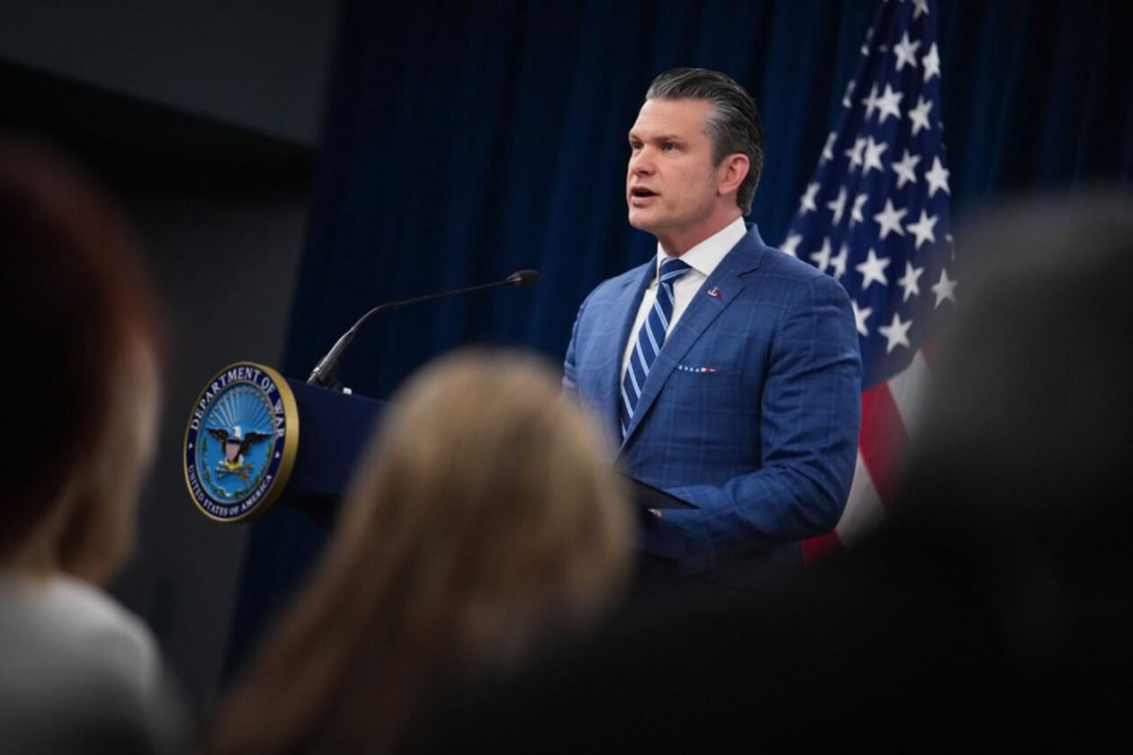 EUA proclamam vitória sobre o Irã e Trump impõe barreira comercial EUA proclamam vitória sobre o Irã e Trump impõe barreira comercial