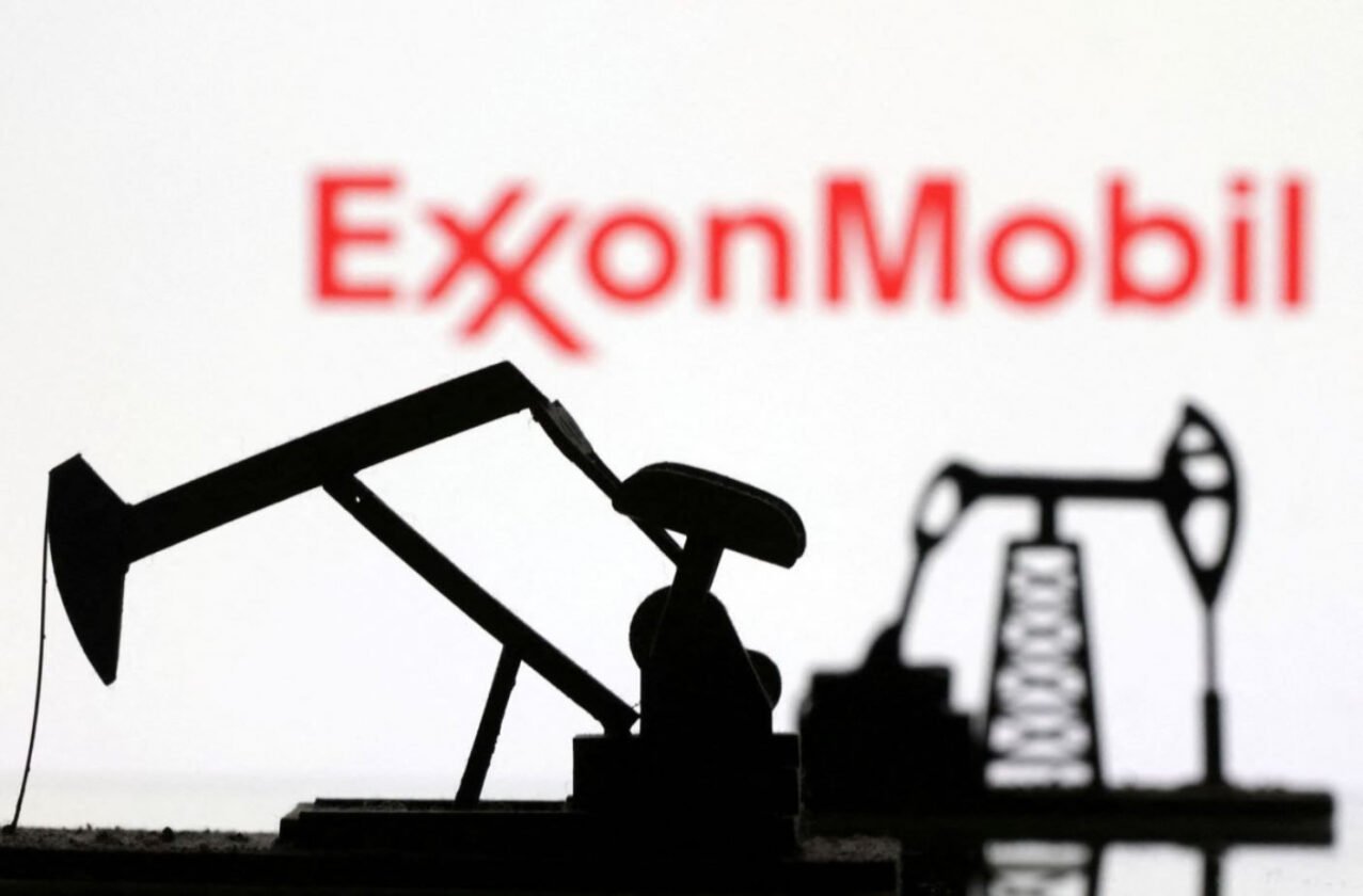 O paradoxo da Exxon: Gigante lucra alto, mas guerra trava produção