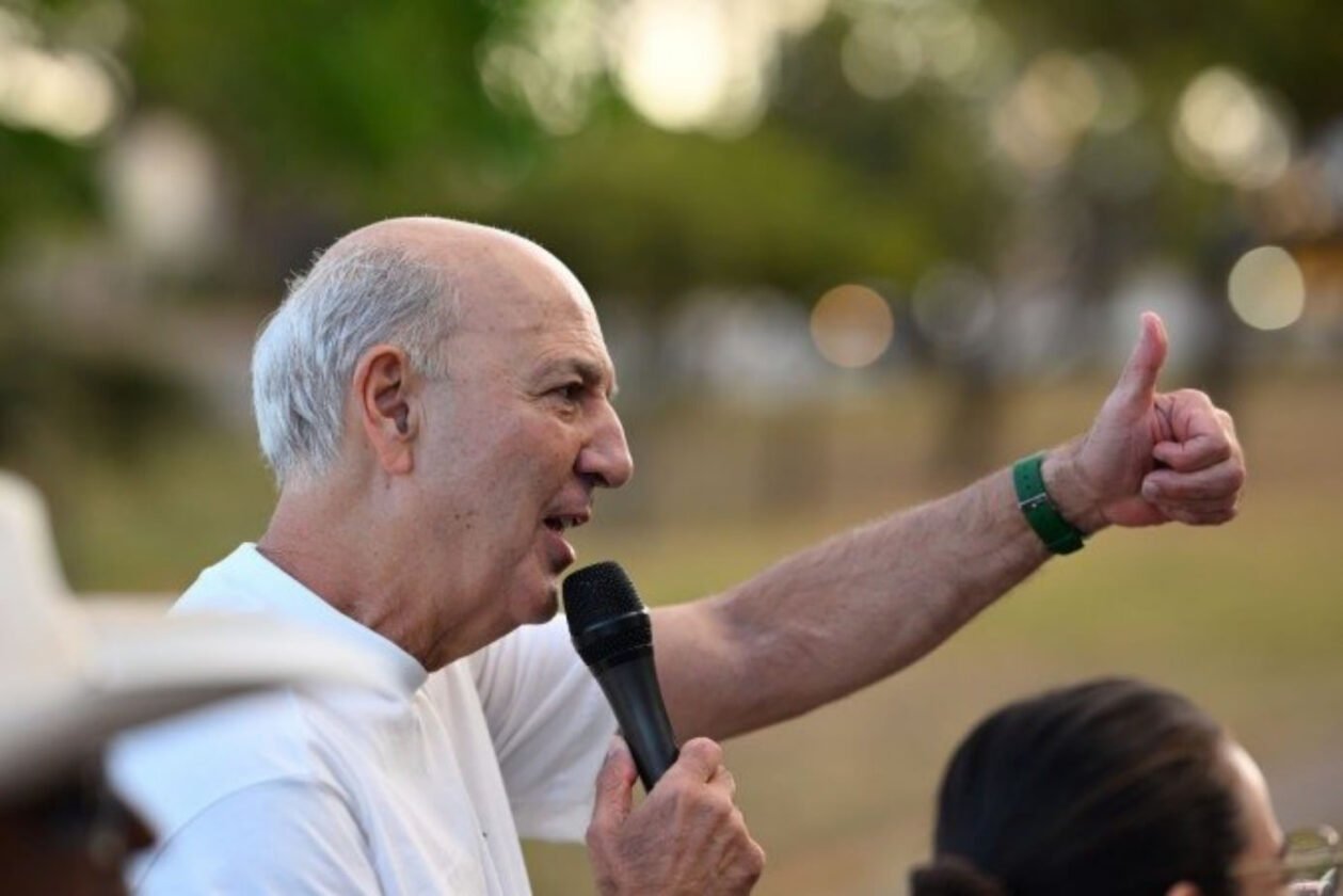 STF define futuro político de Arruda em julgamento decisivo no Plenário STF define futuro político de Arruda em julgamento decisivo no Plenário