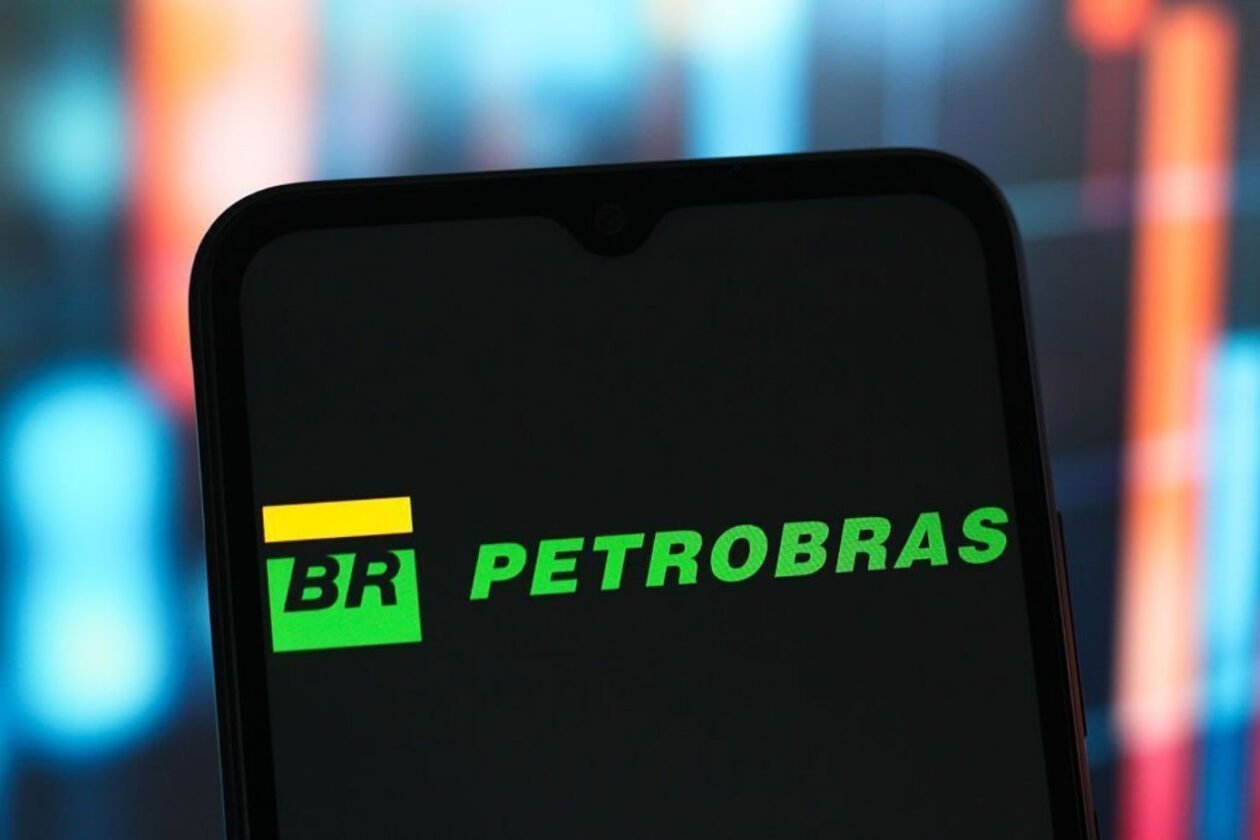 Petrobras surpreende mercado e sinaliza o que deve acontecer com os dividendos extras