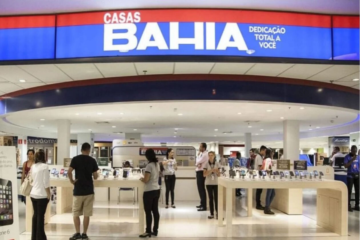 Em busca de fôlego, Casas Bahia negocia dívida bilionária e empréstimo de R$ 1 bi