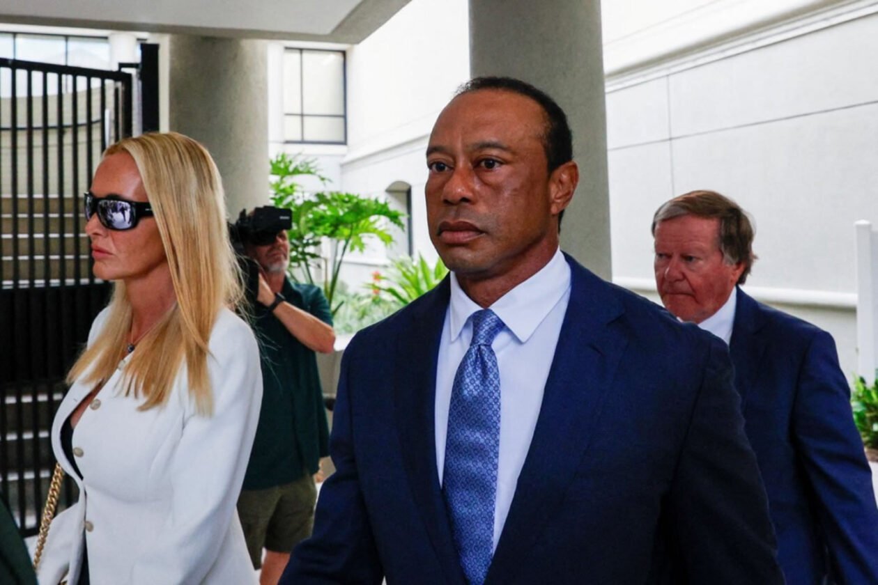 Acordo surpreendente: Tiger Woods assume culpa após acidente de trânsito nos EUA Acordo surpreendente: Tiger Woods assume culpa após acidente de trânsito nos EUA